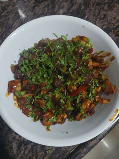 Tasty Chicken in Black Bean Sauce cooked by COOX chefs cooks during occasions parties events at home