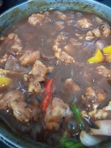 Tasty Chicken in Black Bean Sauce cooked by COOX chefs cooks during occasions parties events at home