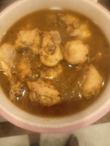Tasty Thai Basil Chicken cooked by COOX chefs cooks during occasions parties events at home