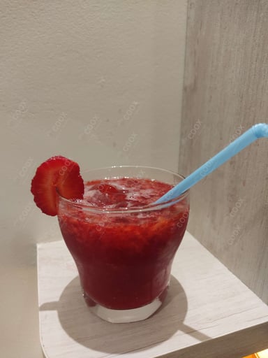 Tasty Strawberry Crush cooked by COOX chefs cooks during occasions parties events at home