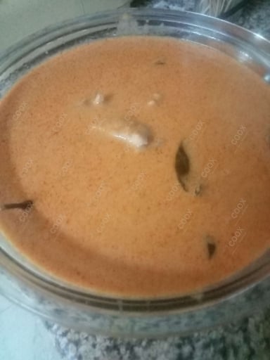 Tasty Red Thai Chicken Curry cooked by COOX chefs cooks during occasions parties events at home