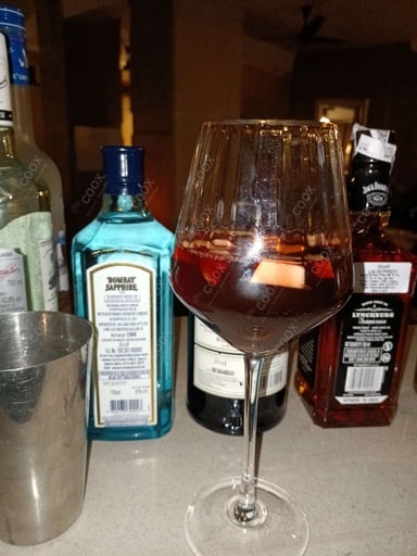 Tasty Gin & Tonic cooked by COOX chefs cooks during occasions parties events at home