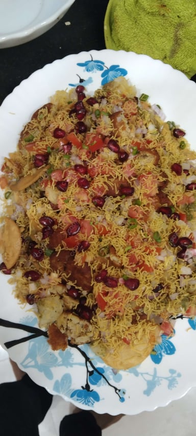 Tasty Aloo Tikki Chaat cooked by COOX chefs cooks during occasions parties events at home