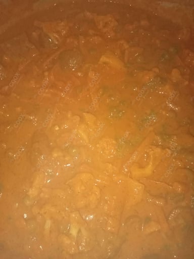 Tasty Vegetable Makhani cooked by COOX chefs cooks during occasions parties events at home