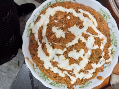 Tasty Methi Matar Malai cooked by COOX chefs cooks during occasions parties events at home