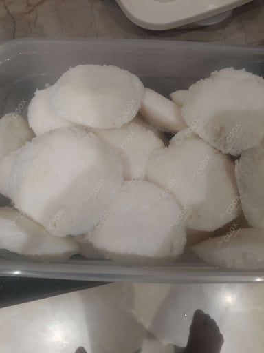 Tasty Plain Idli cooked by COOX chefs cooks during occasions parties events at home