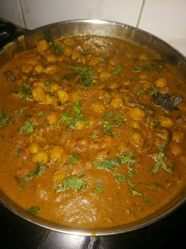 Tasty Chole cooked by COOX chefs cooks during occasions parties events at home