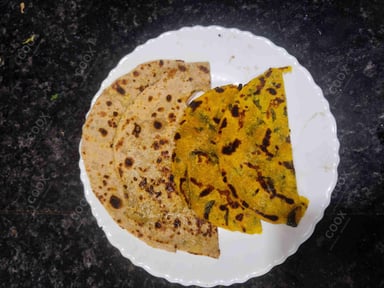 Tasty Makki ki Rotis cooked by COOX chefs cooks during occasions parties events at home