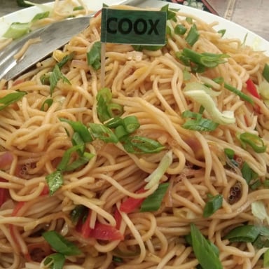 Tasty Veg Hakka Noodles cooked by COOX chefs cooks during occasions parties events at home