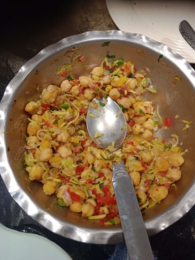 Tasty Chickpea Salad cooked by COOX chefs cooks during occasions parties events at home