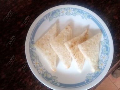 Tasty Bread Toast cooked by COOX chefs cooks during occasions parties events at home