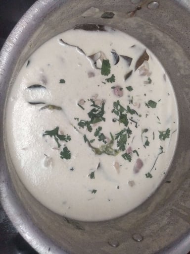 Tasty Chicken Stew cooked by COOX chefs cooks during occasions parties events at home