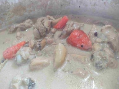 Tasty Chicken Stew cooked by COOX chefs cooks during occasions parties events at home