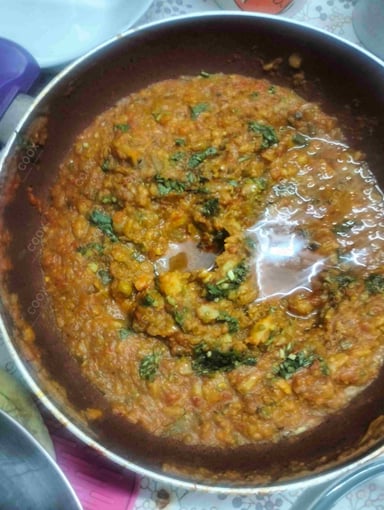Tasty Pav Bhaji cooked by COOX chefs cooks during occasions parties events at home