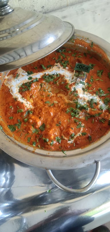 Tasty Matar Paneer cooked by COOX chefs cooks during occasions parties events at home