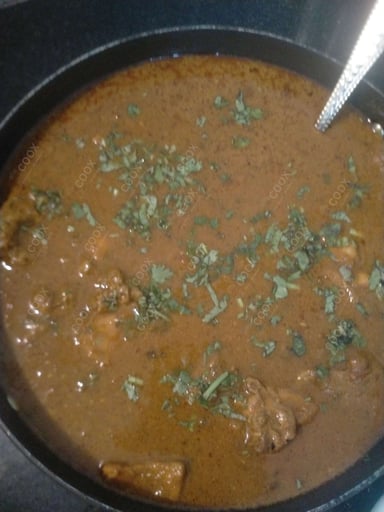 Tasty Chicken Curry cooked by COOX chefs cooks during occasions parties events at home