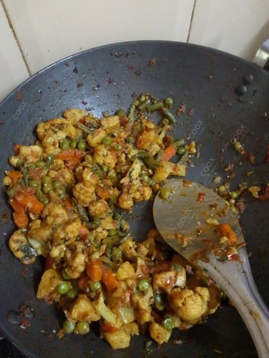 Tasty Any 2 Appetizers cooked by COOX chefs cooks during occasions parties events at home