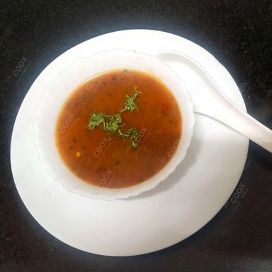 Tasty Tomato Basil Soup cooked by COOX chefs cooks during occasions parties events at home