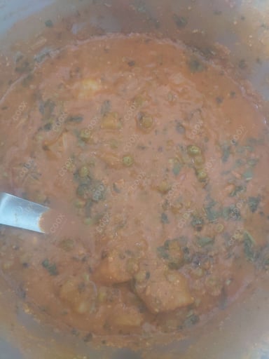 Tasty Aloo Methi cooked by COOX chefs cooks during occasions parties events at home