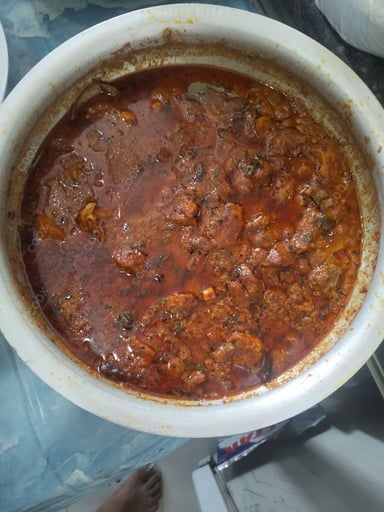 Tasty Chettinad Chicken cooked by COOX chefs cooks during occasions parties events at home