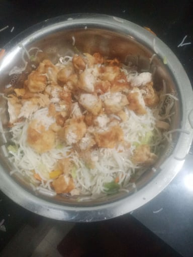 Tasty Chicken Hakka Noodles cooked by COOX chefs cooks during occasions parties events at home