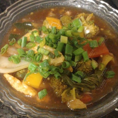Tasty Mix Veg in Hot Garlic Sauce cooked by COOX chefs cooks during occasions parties events at home