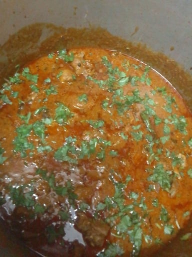 Tasty Chicken Korma cooked by COOX chefs cooks during occasions parties events at home