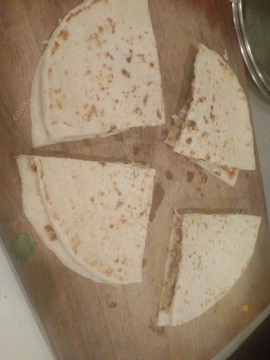 Tasty Chicken Quesadillas cooked by COOX chefs cooks during occasions parties events at home