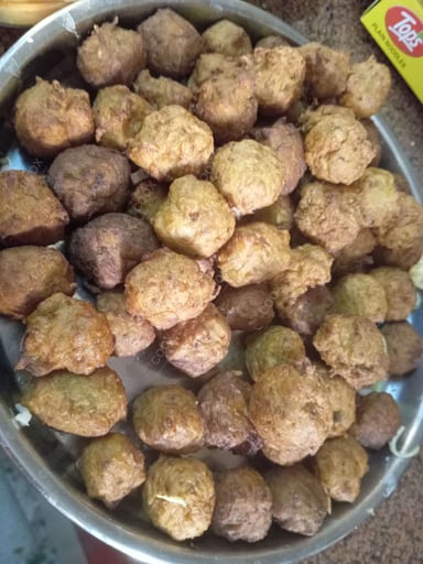 Tasty Lauki Kofta cooked by COOX chefs cooks during occasions parties events at home