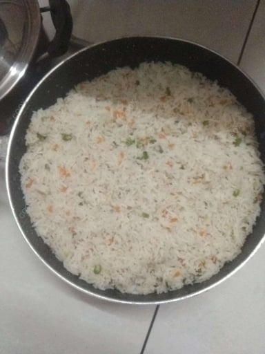 Tasty Burnt Garlic Rice cooked by COOX chefs cooks during occasions parties events at home