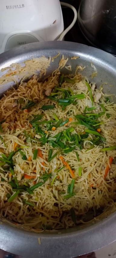 Tasty Chicken Hakka Noodles cooked by COOX chefs cooks during occasions parties events at home