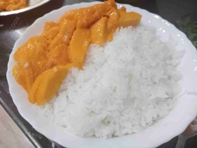 Tasty Sticky Rice cooked by COOX chefs cooks during occasions parties events at home