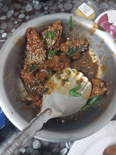 Tasty Crispy Honey Chicken cooked by COOX chefs cooks during occasions parties events at home