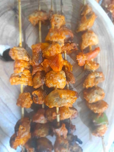 Tasty Mushroom Tikka cooked by COOX chefs cooks during occasions parties events at home