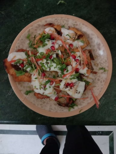 Tasty Palak Patta Chaat cooked by COOX chefs cooks during occasions parties events at home