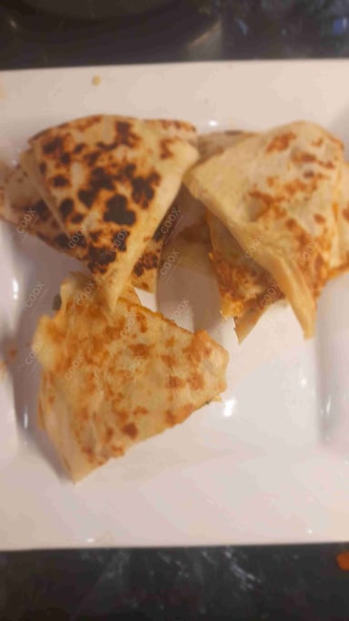Tasty Chicken Quesadillas cooked by COOX chefs cooks during occasions parties events at home
