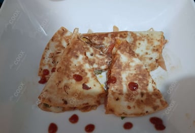 Tasty Veg Quesadillas cooked by COOX chefs cooks during occasions parties events at home