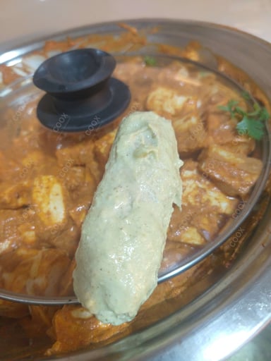 Tasty Soya Malai Chaap (Dry) cooked by COOX chefs cooks during occasions parties events at home