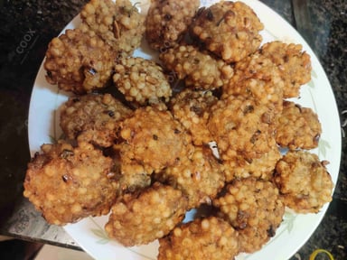 Tasty Crispy Chilli Baby Corn cooked by COOX chefs cooks during occasions parties events at home