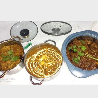 Tasty Kadhai Chicken cooked by COOX chefs cooks during occasions parties events at home