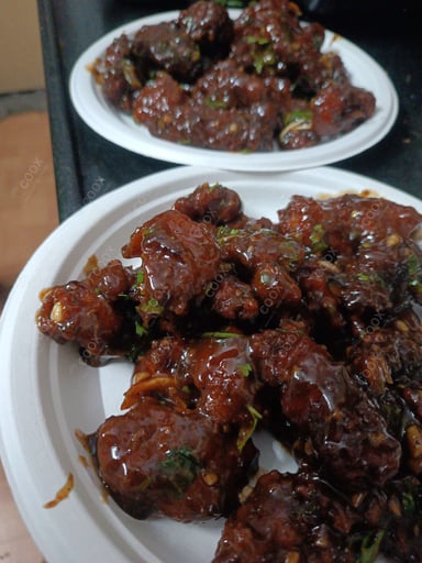 Tasty Crispy Honey Chicken cooked by COOX chefs cooks during occasions parties events at home