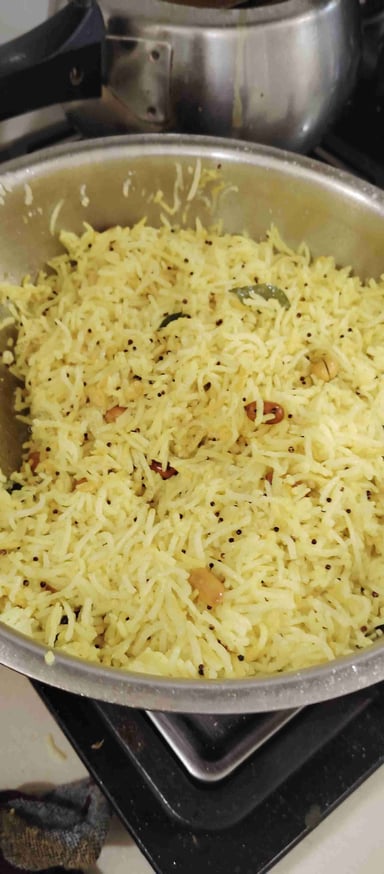 Tasty Lemon Rice cooked by COOX chefs cooks during occasions parties events at home