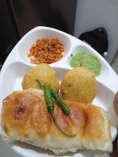 Tasty Vada Pav cooked by COOX chefs cooks during occasions parties events at home