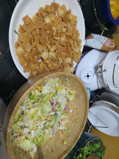 Tasty Fattoush Salad cooked by COOX chefs cooks during occasions parties events at home