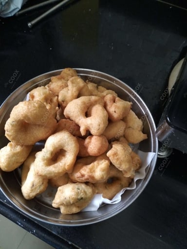 Tasty Idli Sambhar cooked by COOX chefs cooks during occasions parties events at home