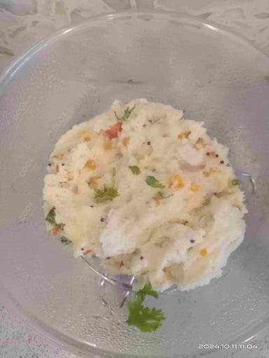 Tasty Upma cooked by COOX chefs cooks during occasions parties events at home