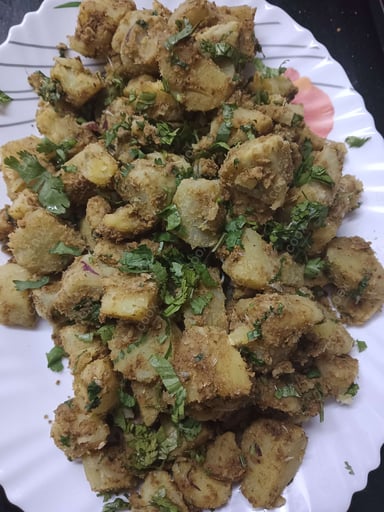 Tasty Shakarkandi Chaat cooked by COOX chefs cooks during occasions parties events at home