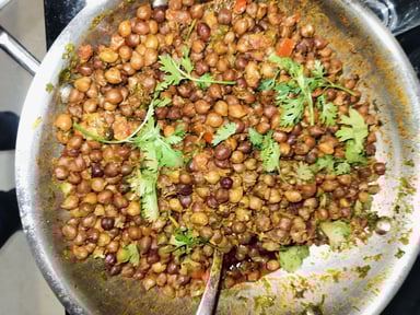 Tasty Kala Chana (Dry) cooked by COOX chefs cooks during occasions parties events at home