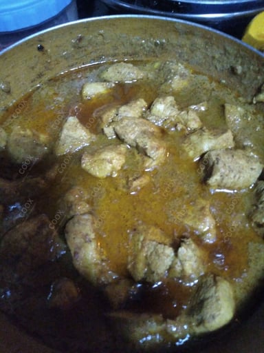 Tasty Lemon Chicken cooked by COOX chefs cooks during occasions parties events at home