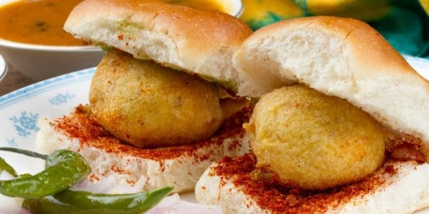 Home Cooks for Maharashtrian Cuisine by COOX